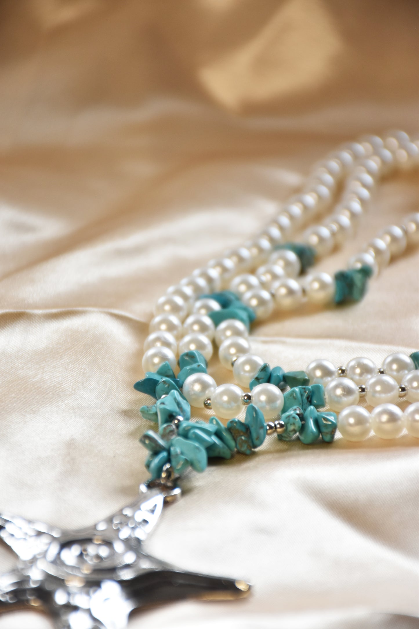 OCEAN NECKLACE