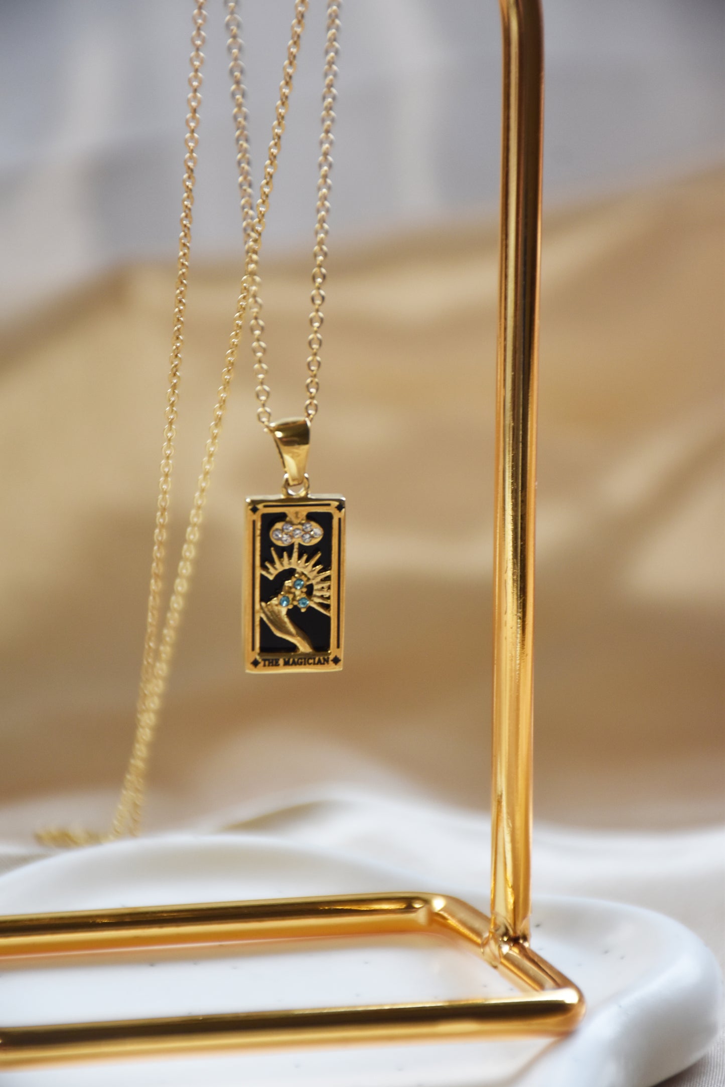 TAROT NECKLACE