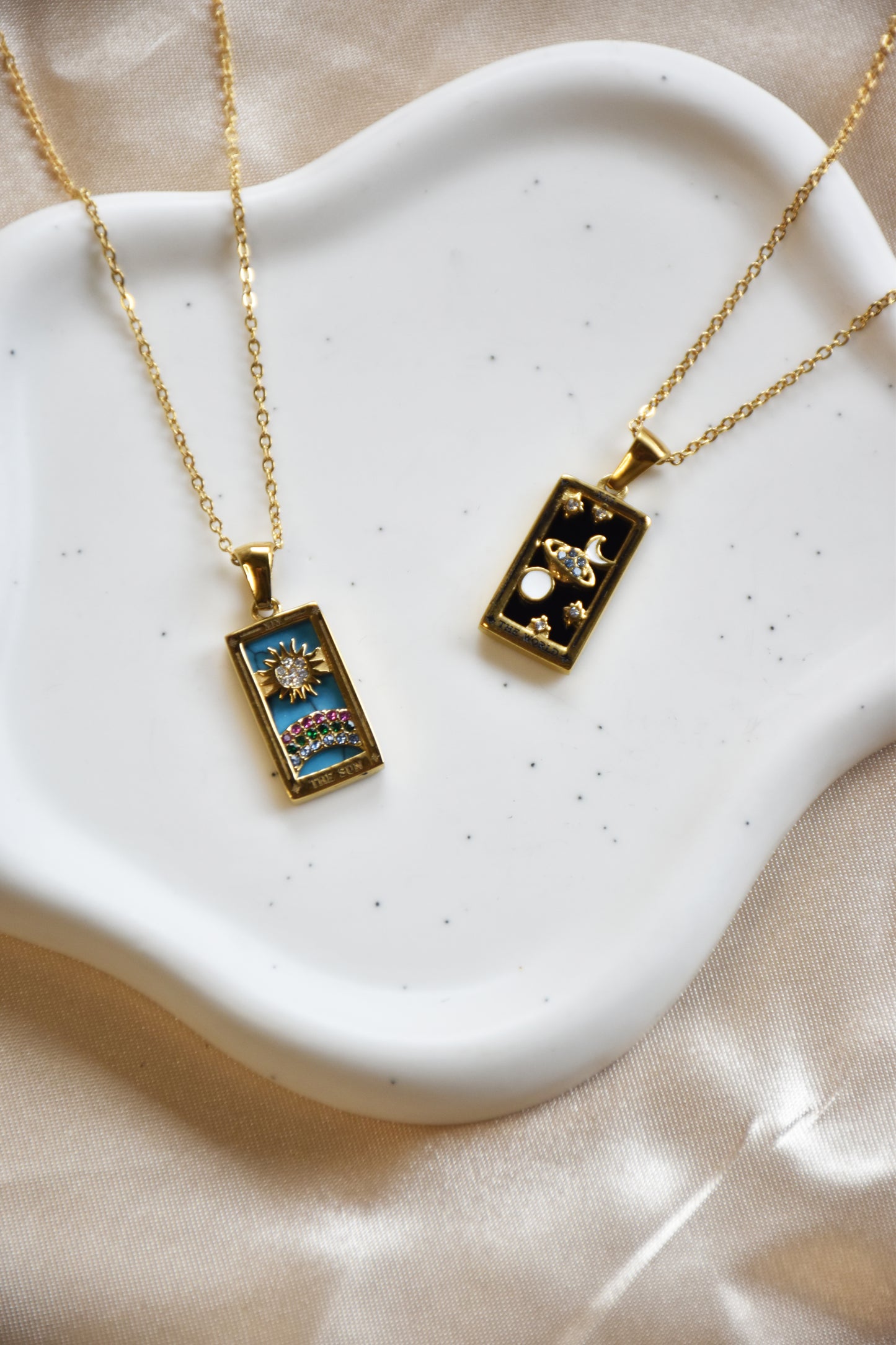 TAROT NECKLACE